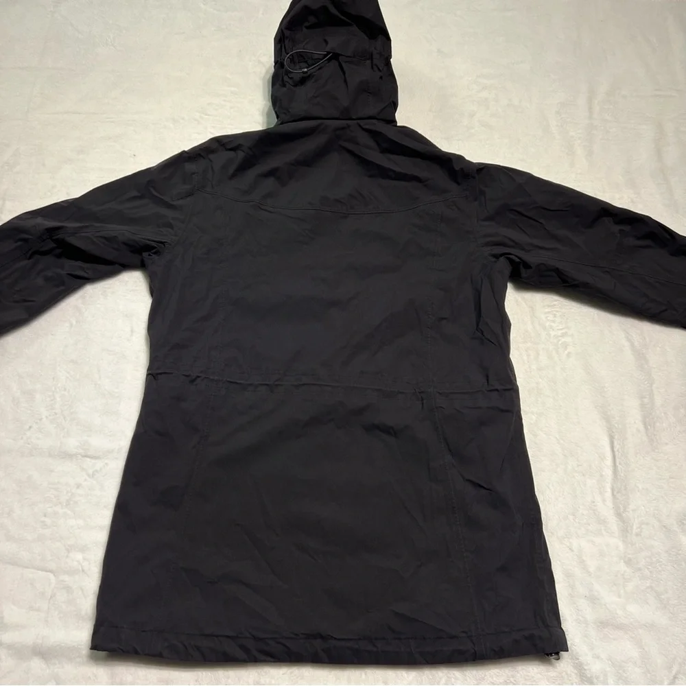 REI Belltown Women’s Rain Jacket Size Small - Picture 3 of 8